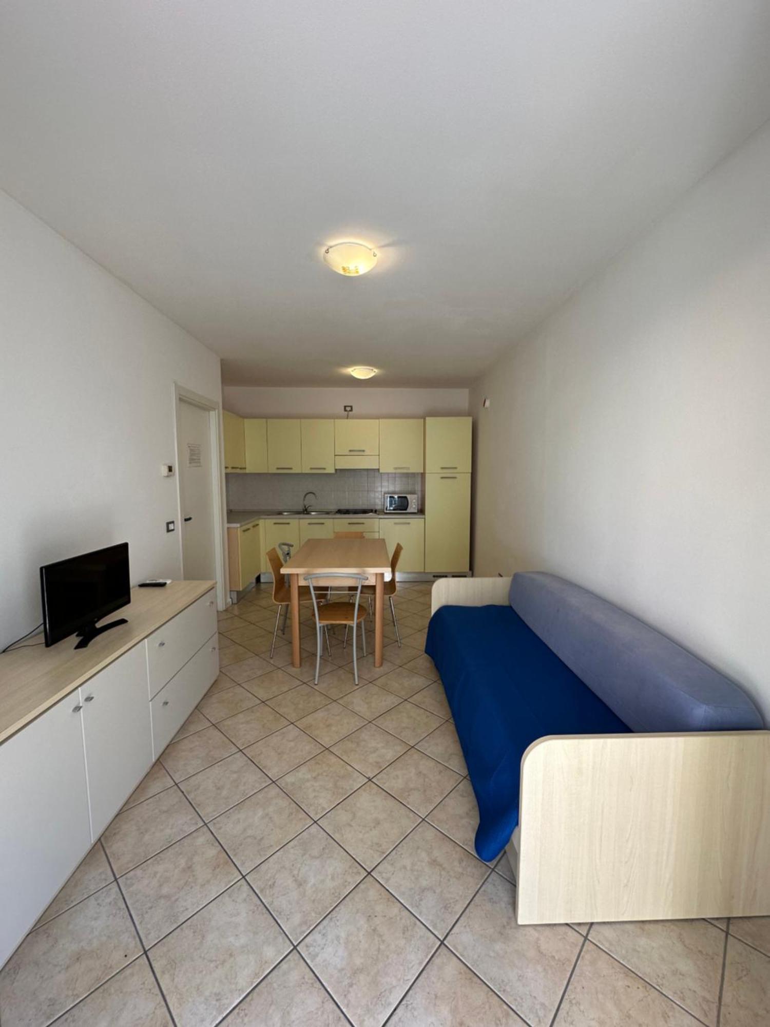 Residence Stefania Appartamenti Piano Terra - Agenzia Cocal Καόρλε Εξωτερικό φωτογραφία