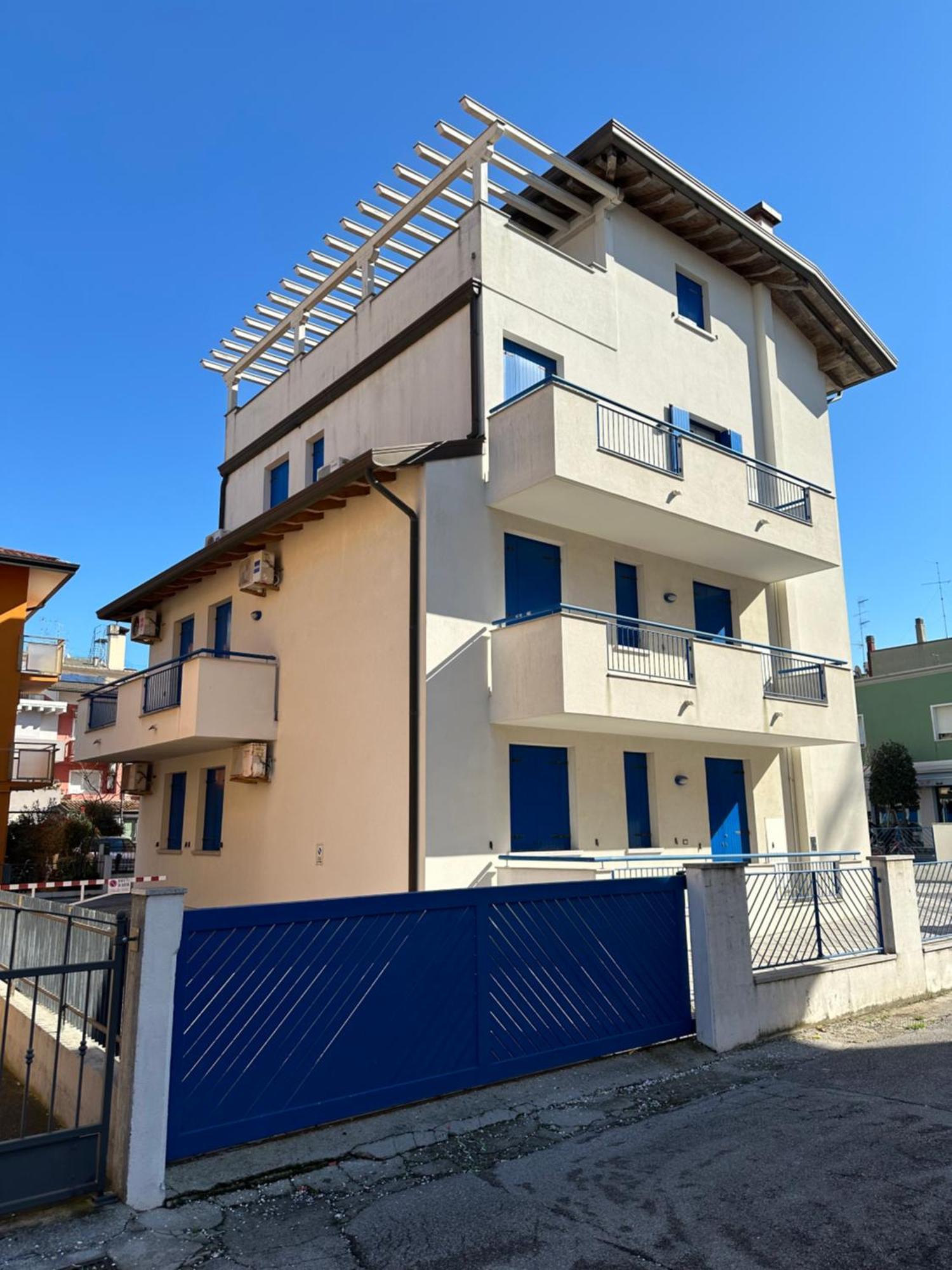 Residence Stefania Appartamenti Piano Terra - Agenzia Cocal Καόρλε Εξωτερικό φωτογραφία