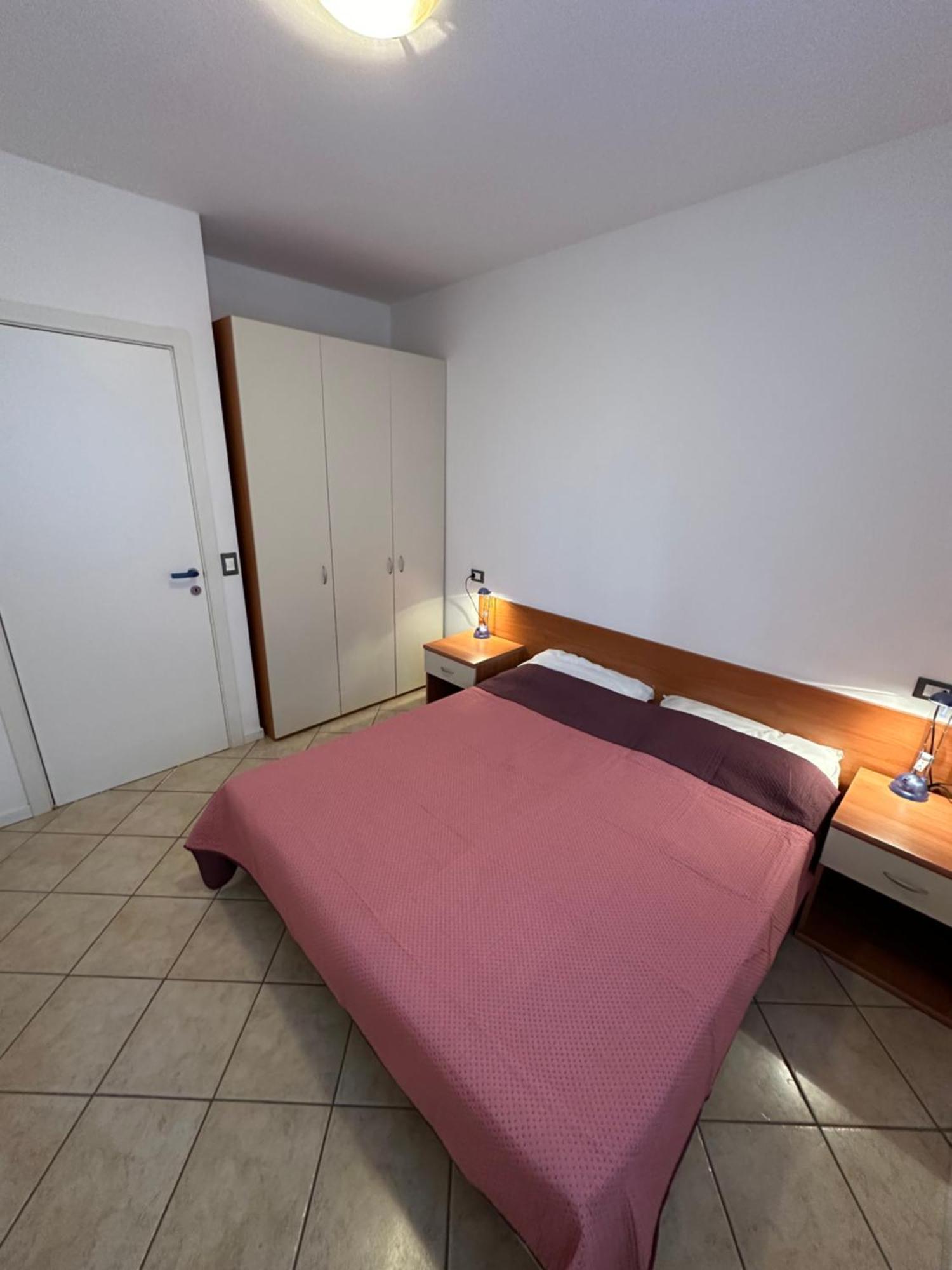 Residence Stefania Appartamenti Piano Terra - Agenzia Cocal Καόρλε Εξωτερικό φωτογραφία